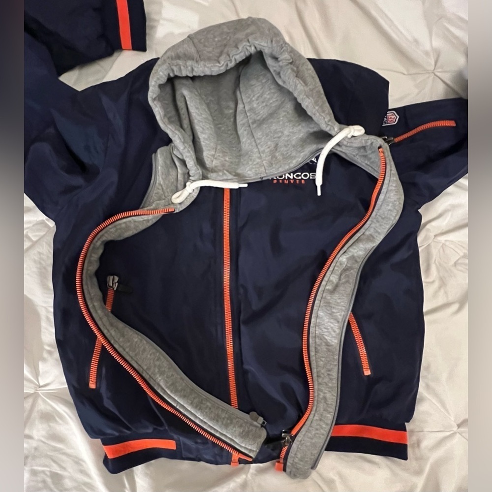 Denver Broncos 1960 NFL Embroidered Team Apparel Football Jacket - Picture 8 of 13